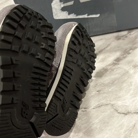 NEW New balance kids 515 v1 hook and loop sneaker 2W - Picture 4 of 4